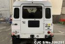 Land Rover Defender in White for Sale Image 3