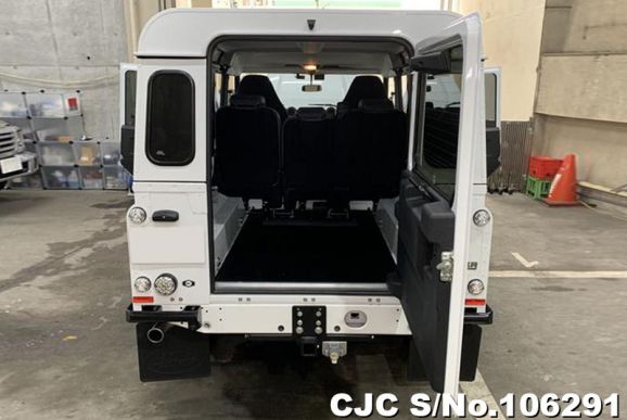 Land Rover Defender in White for Sale Image 5