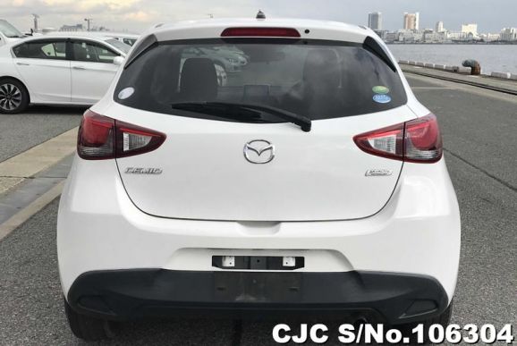 Mazda Demio in White for Sale Image 5