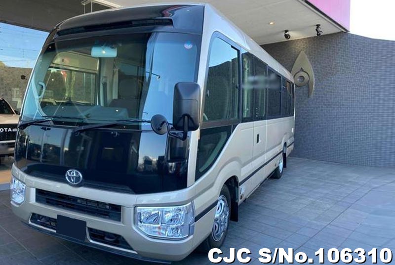 Toyota / Coaster 2018