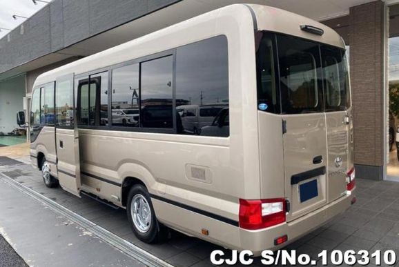 Toyota Coaster in Beige for Sale Image 2