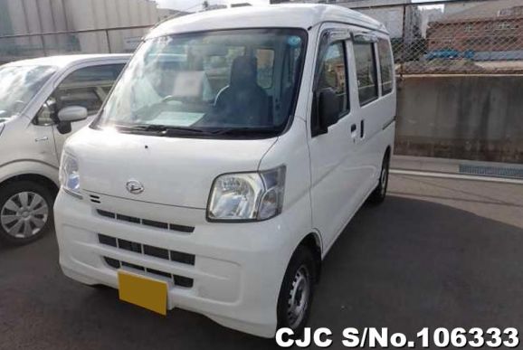 Daihatsu Hijet Van in White for Sale Image 0