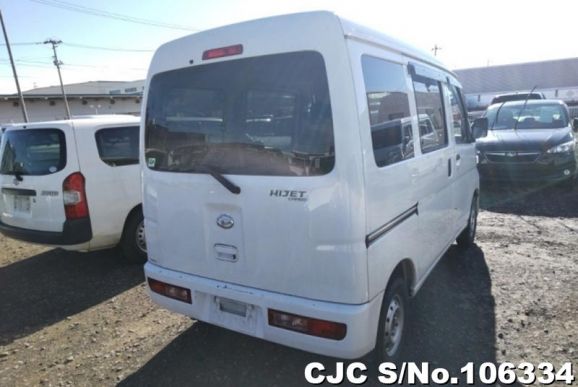 Daihatsu Hijet Van in White for Sale Image 1