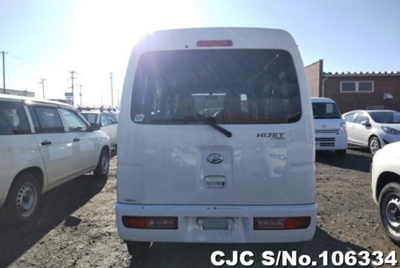 Daihatsu Hijet Van in White for Sale Image 4