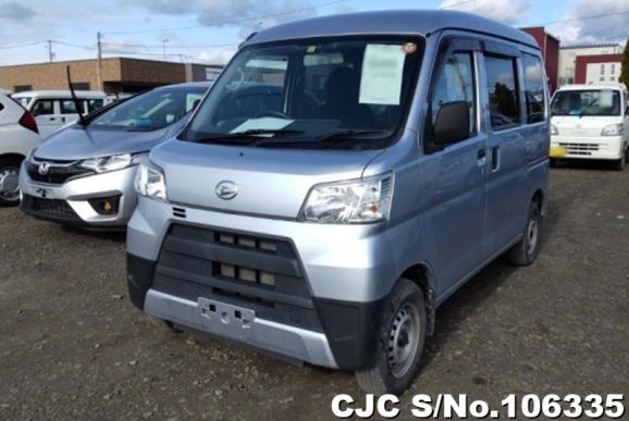 Daihatsu Hijet Van in Silver for Sale Image 3