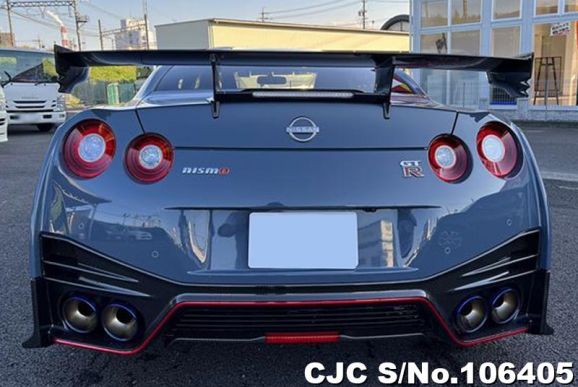 Nissan GTR in Gray for Sale Image 4