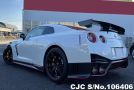 Nissan GTR in Pearl for Sale Image 2