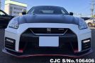 Nissan GTR in Pearl for Sale Image 4