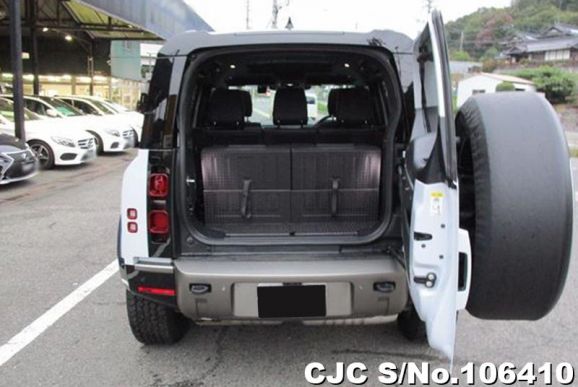 Land Rover Defender in White for Sale Image 8