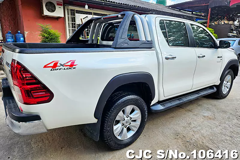 2015 Toyota / Hilux / Revo Stock No. 106416