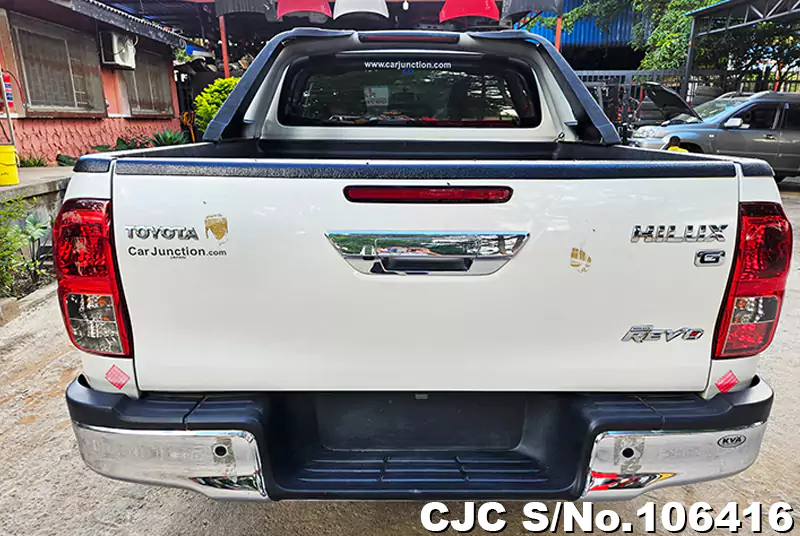 2015 Toyota / Hilux / Revo Stock No. 106416