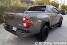 Toyota Hilux in Oxide Bronze Metallic for Sale Image 1