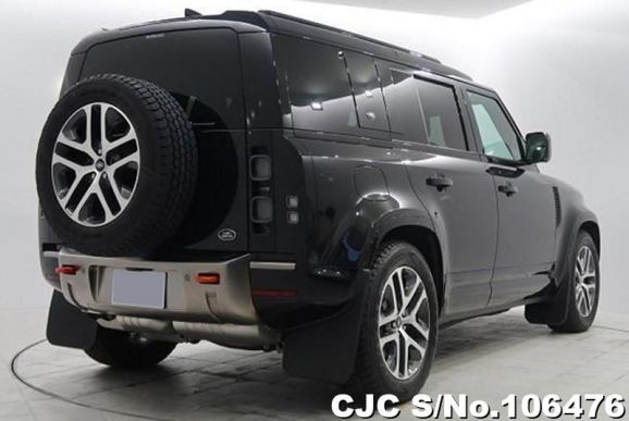 Land Rover Defender in Black for Sale Image 2