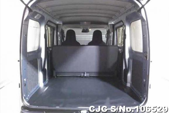 Daihatsu Hijet Van in Silver for Sale Image 2