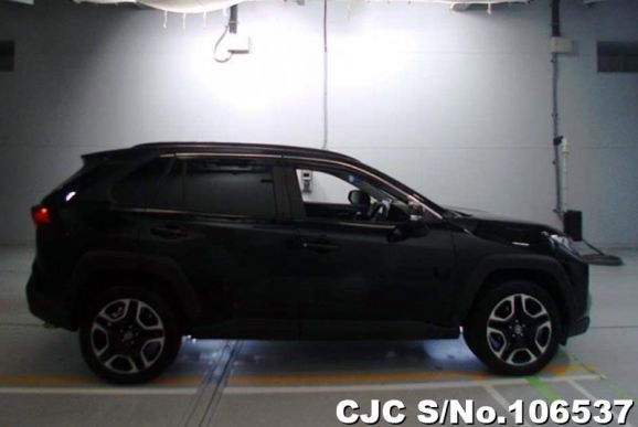 Toyota Rav4 in Black for Sale Image 4