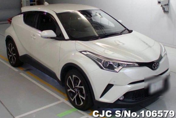 Toyota C-HR in White for Sale Image 0