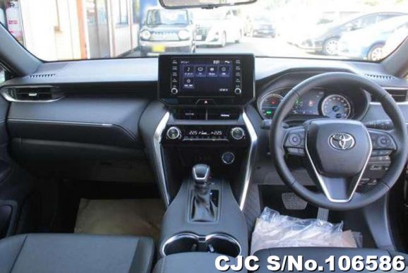 Toyota Harrier in Black for Sale Image 10