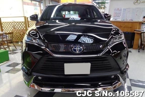 Toyota Harrier in Black for Sale Image 2