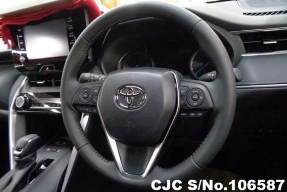 Toyota Harrier in Black for Sale Image 9