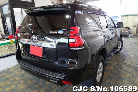 Toyota Land Cruiser Prado in Black for Sale Image 2