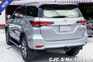 Toyota Fortuner in Gray for Sale Image 2