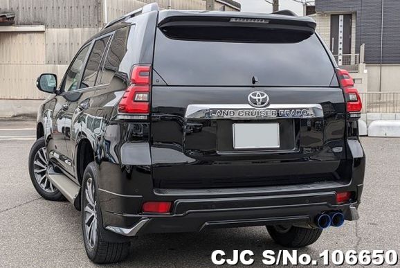 Toyota Land Cruiser Prado in Black for Sale Image 1