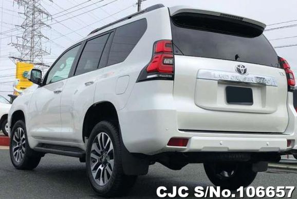 Toyota Land Cruiser Prado in Pearl for Sale Image 1