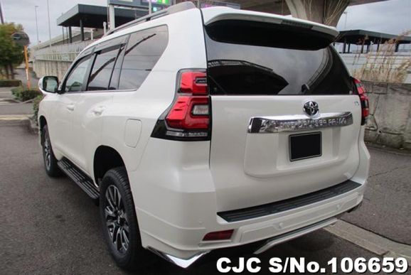 Toyota Land Cruiser Prado in Pearl for Sale Image 1