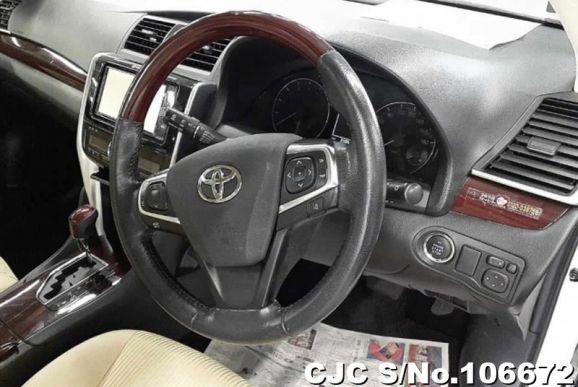 Toyota Premio in White for Sale Image 6