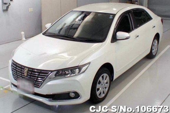 Toyota Premio in White for Sale Image 3