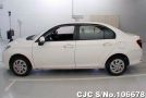 Toyota Corolla Axio in White for Sale Image 5