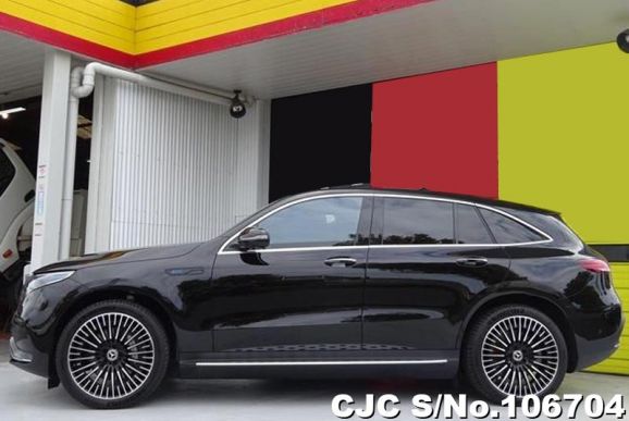 Mercedes Benz EQC 400 in Black for Sale Image 7