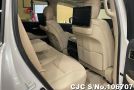 Toyota Land Cruiser in Pearl for Sale Image 11