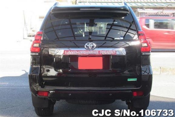 Toyota Land Cruiser Prado in Black for Sale Image 5