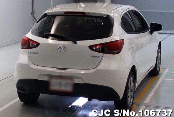 Mazda Demio in White for Sale Image 1