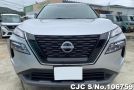 Nissan X-Trail in Silver for Sale Image 2