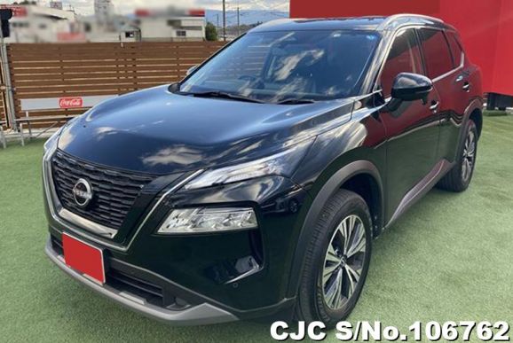 Nissan X-Trail in Black for Sale Image 3