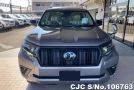 Toyota Land Cruiser Prado in Gray for Sale Image 4