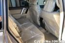 Toyota Land Cruiser Prado in Gray for Sale Image 11