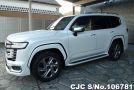 Toyota Land Cruiser in Pearl for Sale Image 2