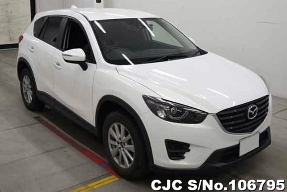 Mazda CX-5 in White for Sale Image 0