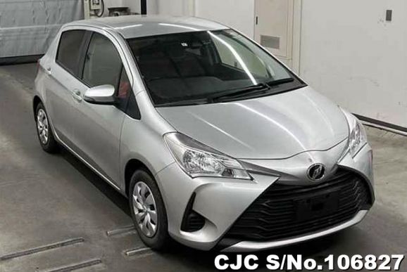 Toyota Vitz in Silver for Sale Image 0