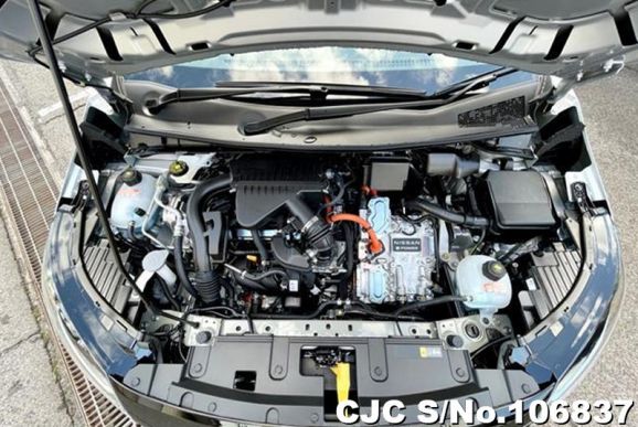 Nissan Note in Silver for Sale Image 12