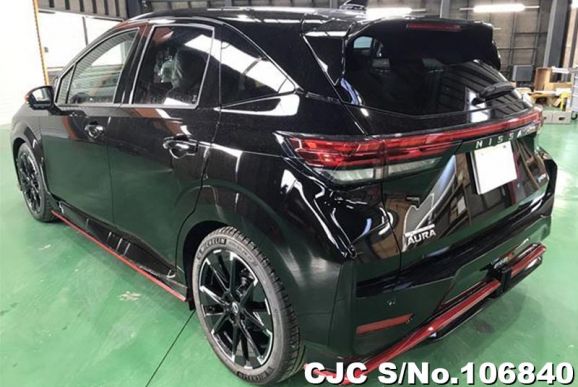 Nissan Aura e-Power in Black for Sale Image 2