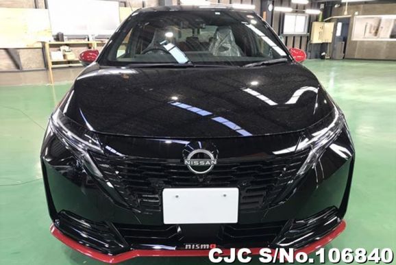 Nissan Aura e-Power in Black for Sale Image 4