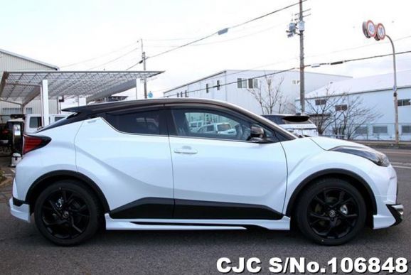 Toyota C-HR in Pearl for Sale Image 6