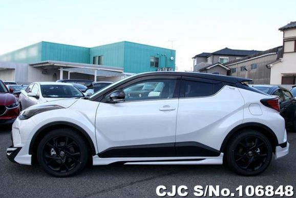 Toyota C-HR in Pearl for Sale Image 7