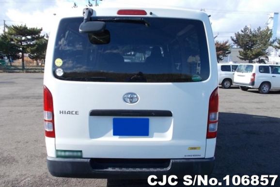 Toyota Hiace in White for Sale Image 5