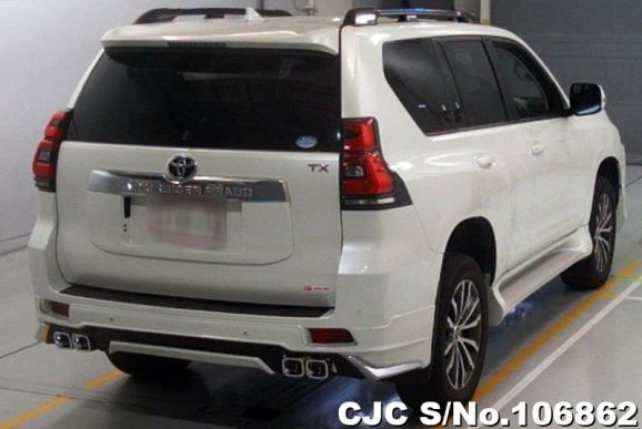 Toyota Land Cruiser Prado in White for Sale Image 2