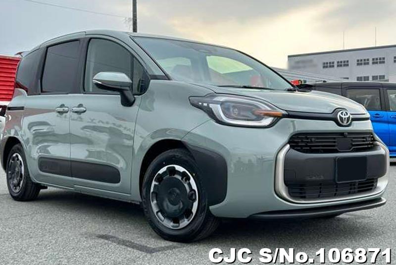 Toyota / Sienta 2023